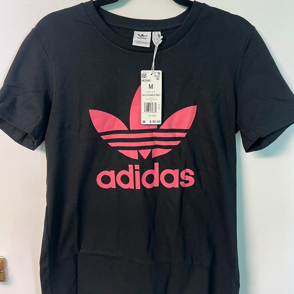 Women's Adidas Top (Size M)
